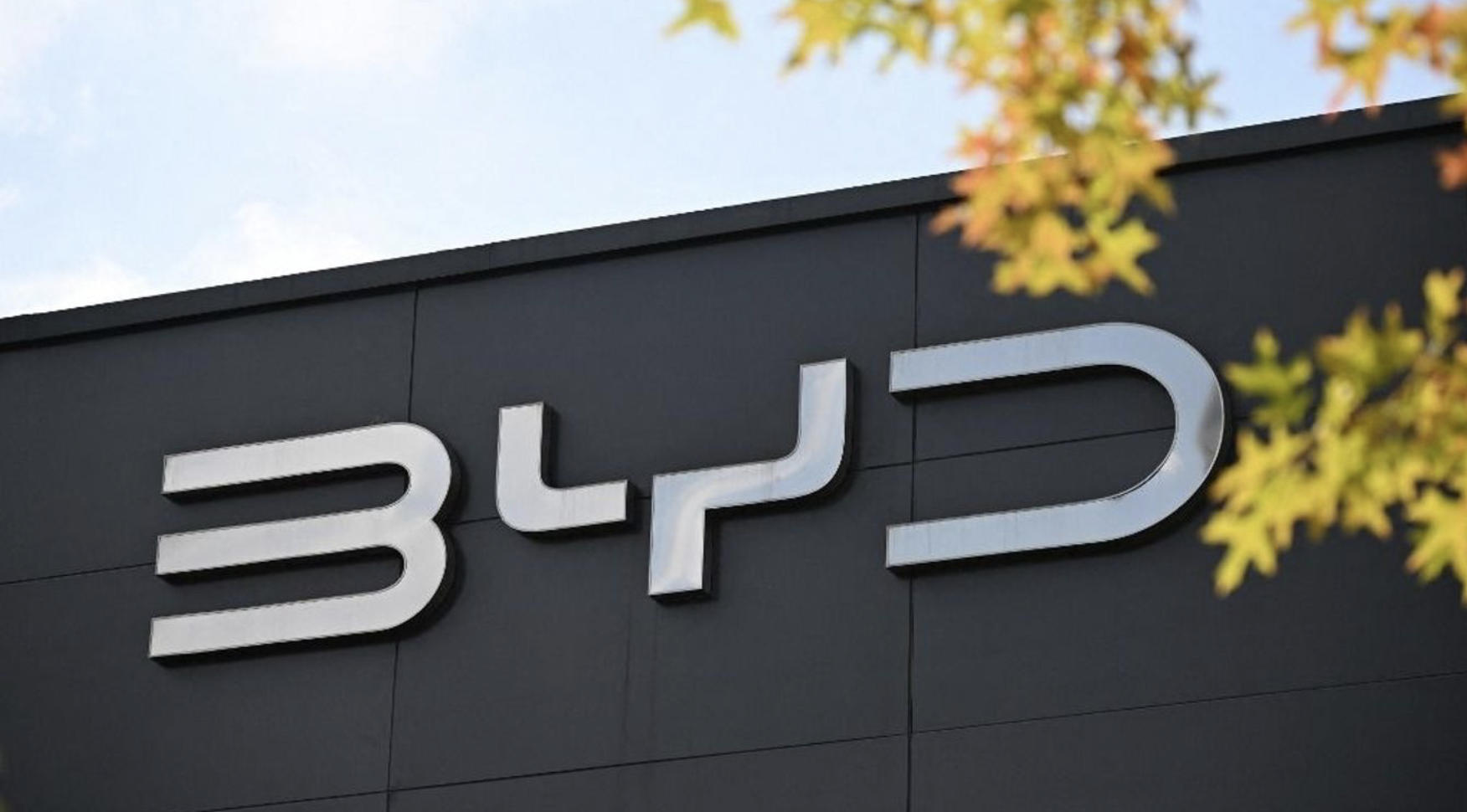 BYD: már 2025 végén indul a szegedi gyár próbagyártása