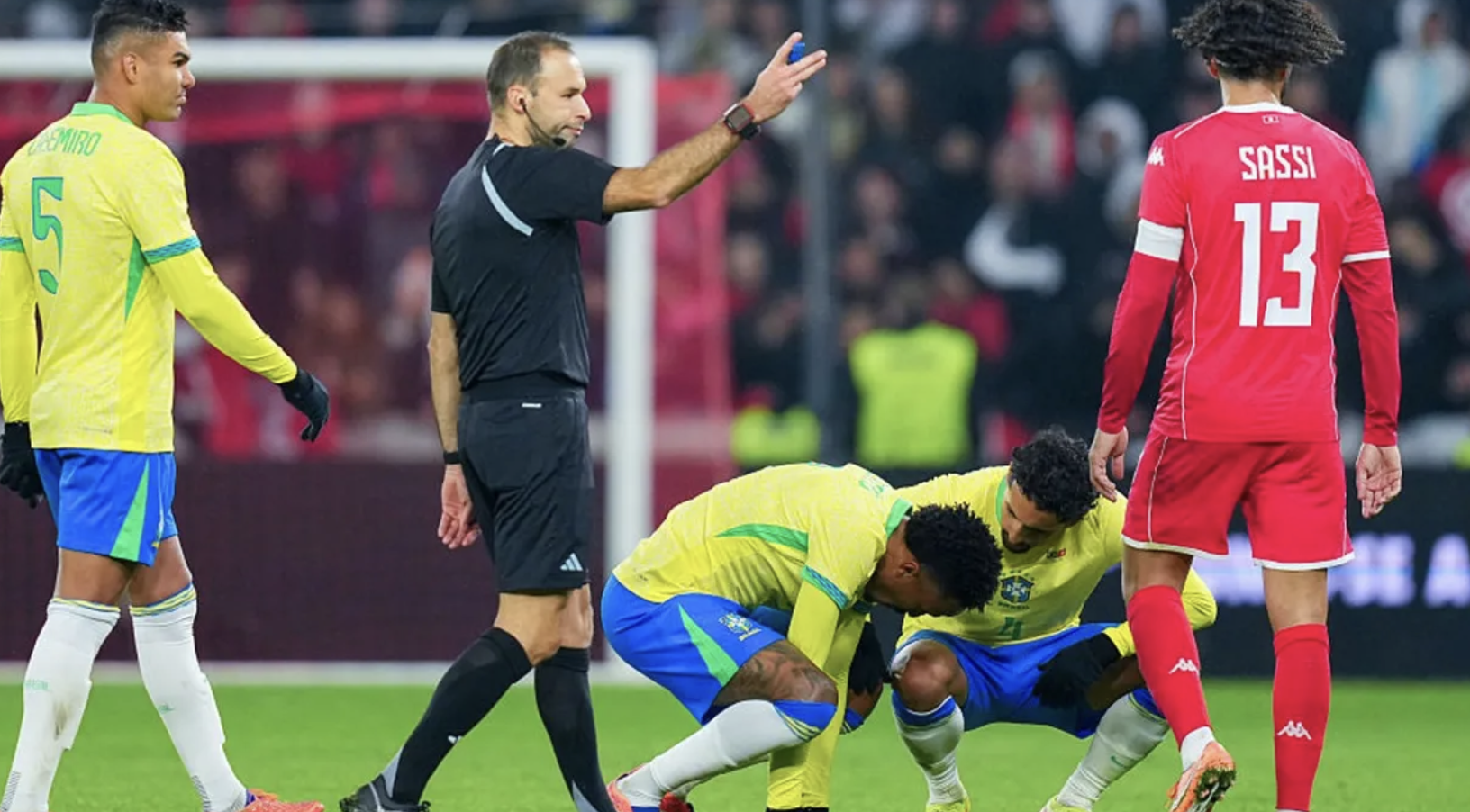 Újabb veszteség a Real Madridnak: alapember sérült meg a brazil válogatott felkészülési mérkőzésén