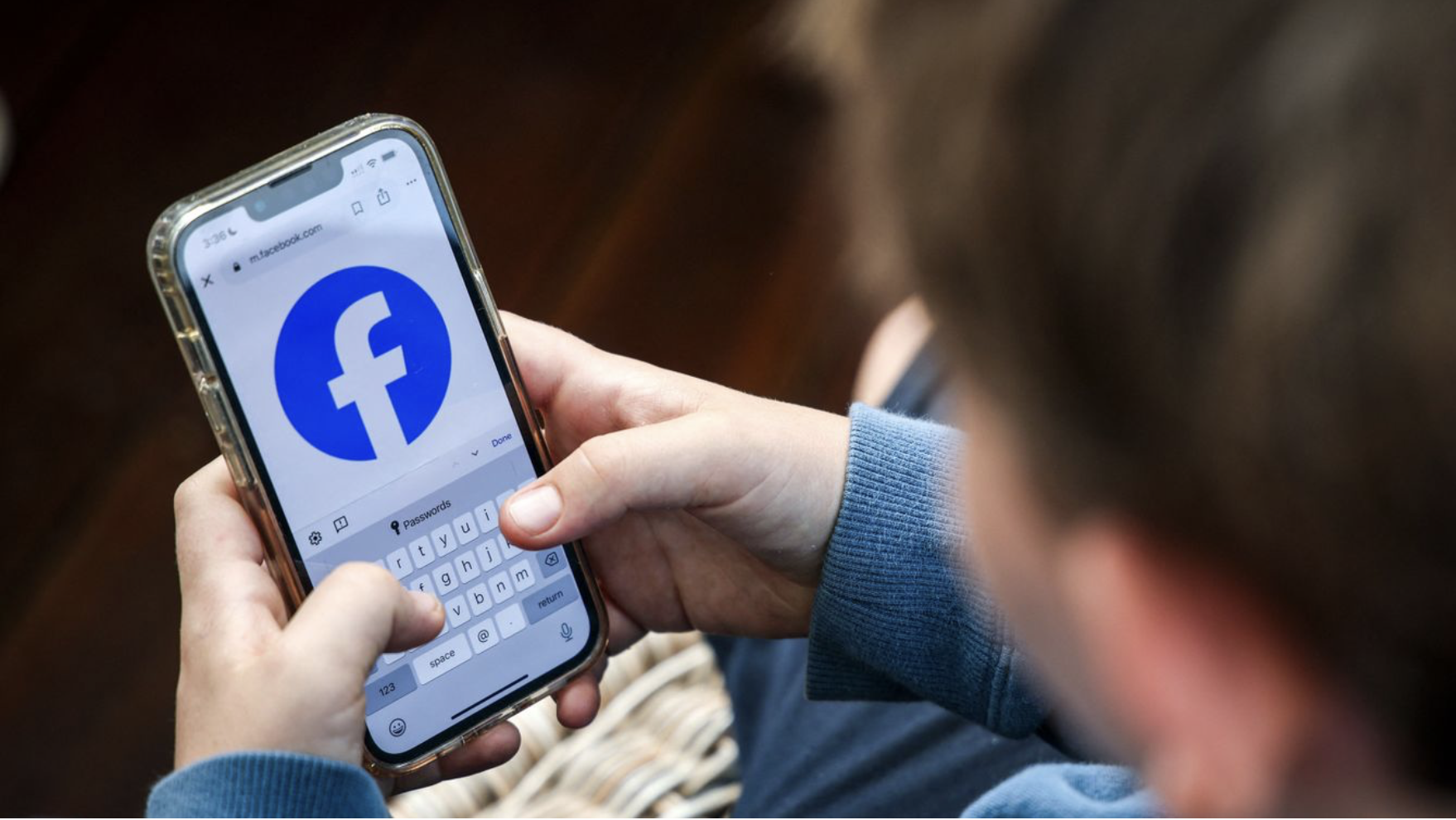 Ausztrália radikális online szabályt vezetett be: letiltják a 16 év alattiakat a közösségi médiáról