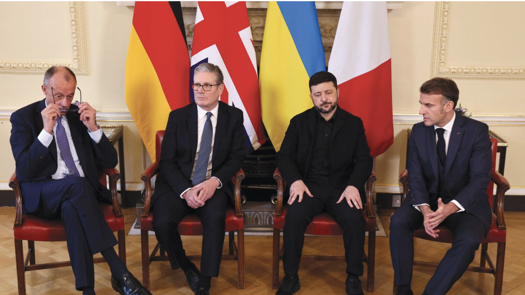 Zelenszkij a Londonban egyeztetett a béketervről, miközben újabb korrupciós botrány rázza Ukrajnát