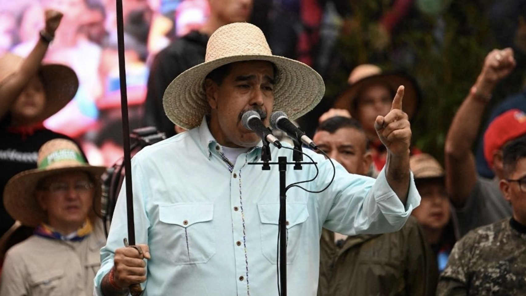 Trump szerint elkapták a venezuelai elnököt és kivitték az országból