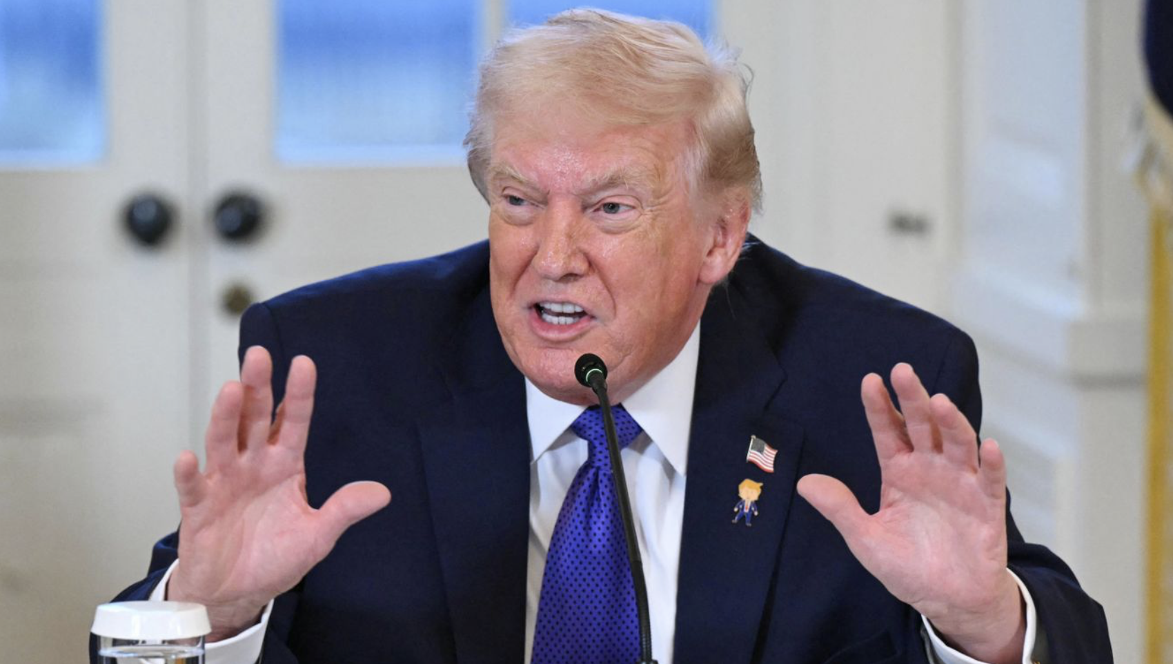 Trump figyelmezteti Kubát: nem kap több venezuelai olajat és pénzt