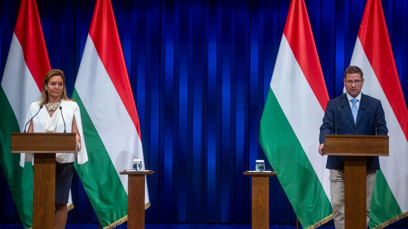 Gulyás Gergely: Külföldi szolgálatokkal megtámogatott rágalomhadjáratot indított a baloldal